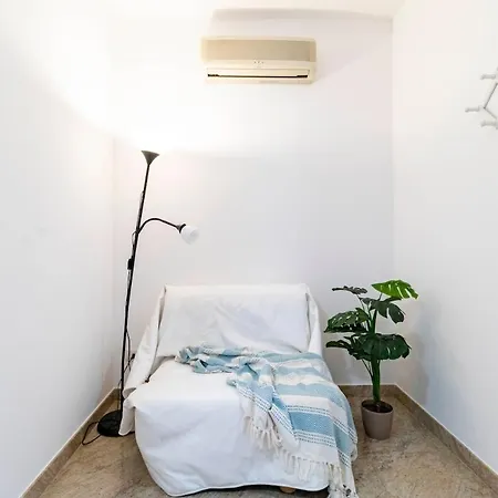 -5 Min Dal Mare- Wifi Ac Vicino Stazione Διαμέρισμα *